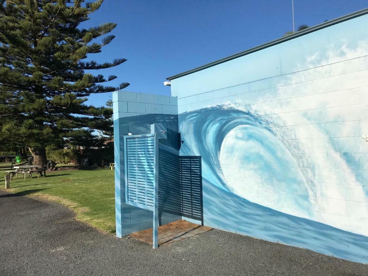 Beaches Motel Waihi Exterior foto