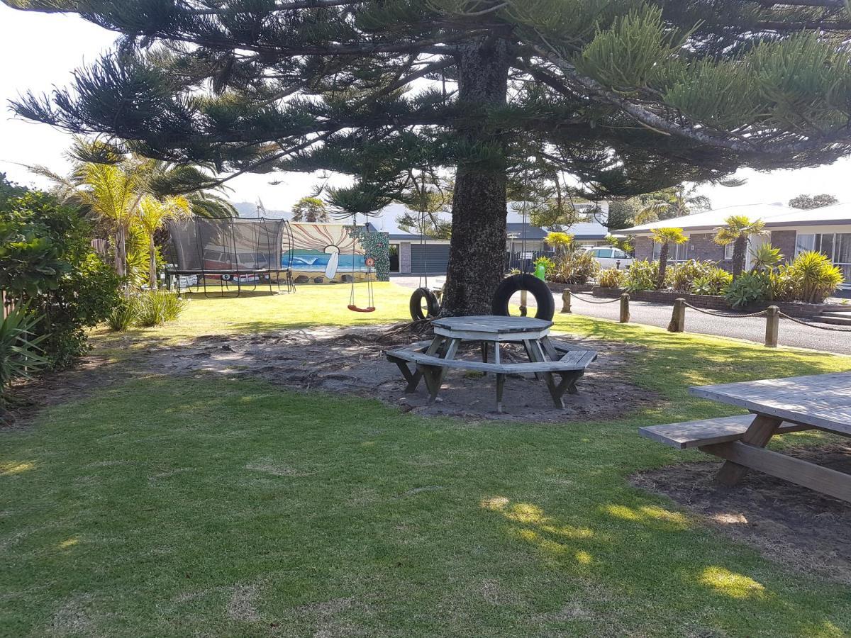 Beaches Motel Waihi Exterior foto
