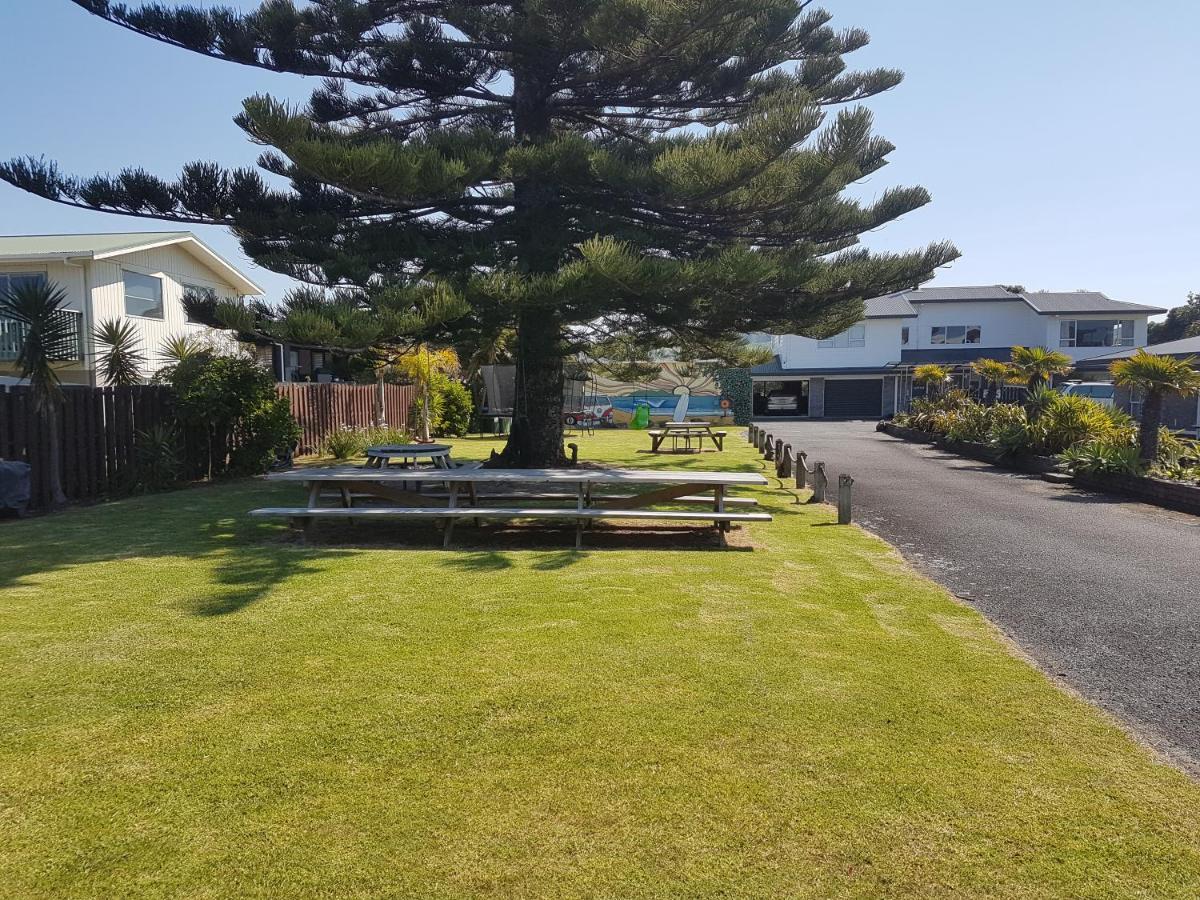 Beaches Motel Waihi Exterior foto