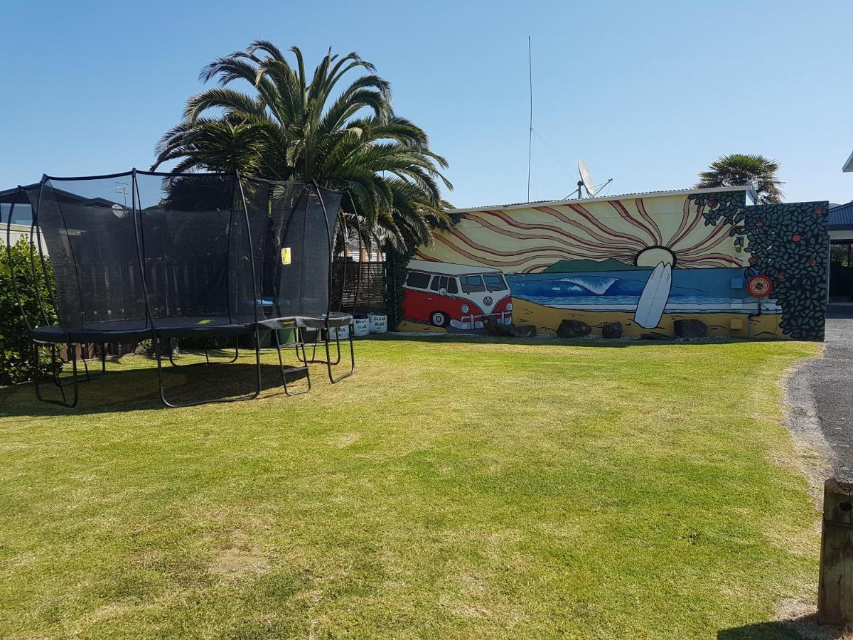 Beaches Motel Waihi Exterior foto